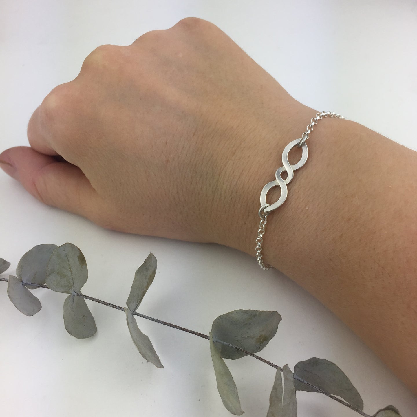 Double twist Infinity Silver bracelet