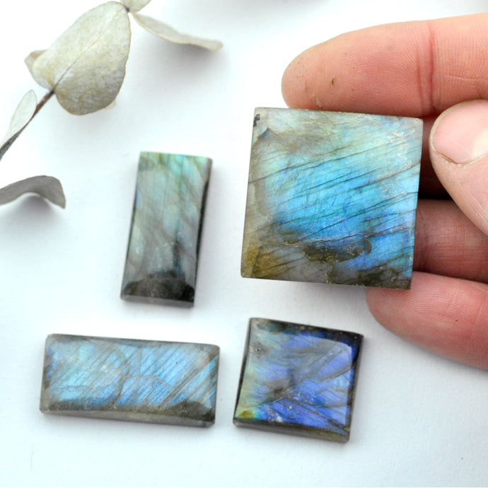 Labradorite - a magical gemstone!