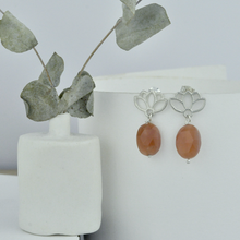 Lotus drop Peach Moonstone Silver studs
