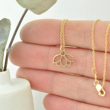 9ct Yellow Gold Sapphire Minimal Lotus necklace.