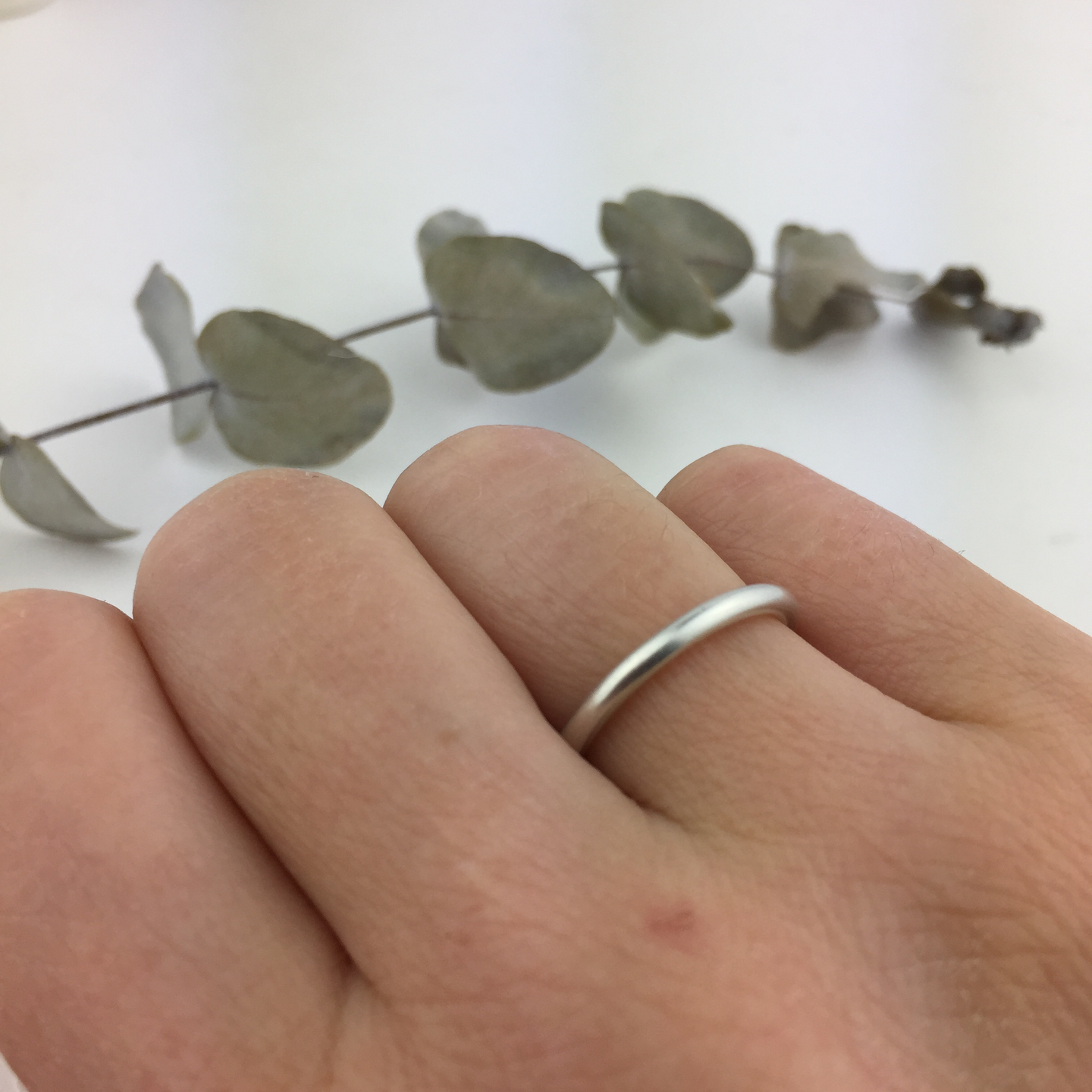 Round silver ring