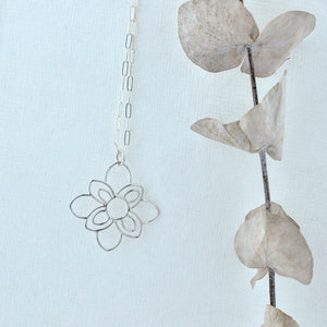 Square flower silver pendant