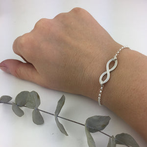 Celtic Infinity Knot Silver bracelet