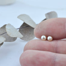 Pale Pink 4mm pearl silver studs