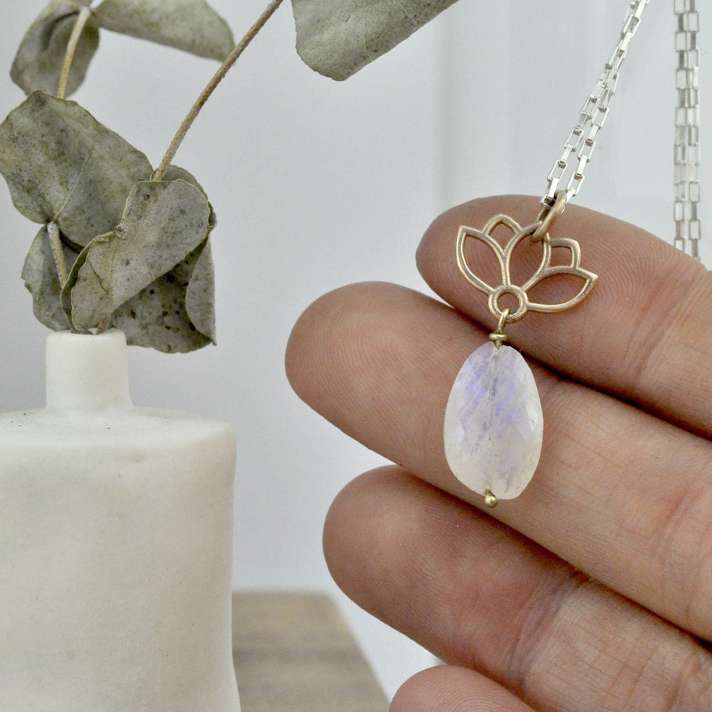 9ct Yellow Gold Lotus drop Moonstone necklace.