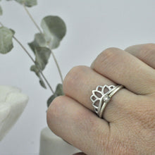 Fitted Tiara Diamond silver ring set