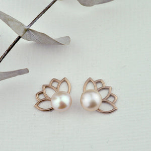 9ct Rose Gold Pearl Lotus stud earrings.
