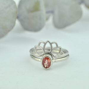 9ct white gold oval Peach Padparadscha Sapphire bezel set ring