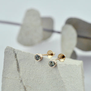 14ct rose gold Green Sapphire screw back studs