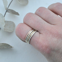 9ct Yellow gold minimal ring