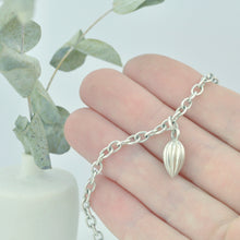 Drop charm chunky Silver bracelet