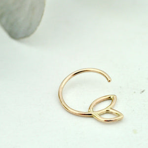 SINGLE 9ct yellow gold Tiny leaf sleeper hoop.